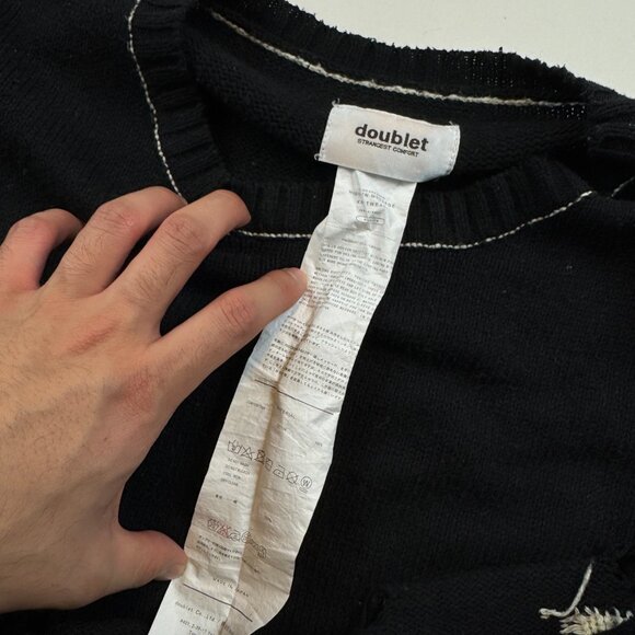 Doublet Secret Message Sweater - Picture 5 of 6